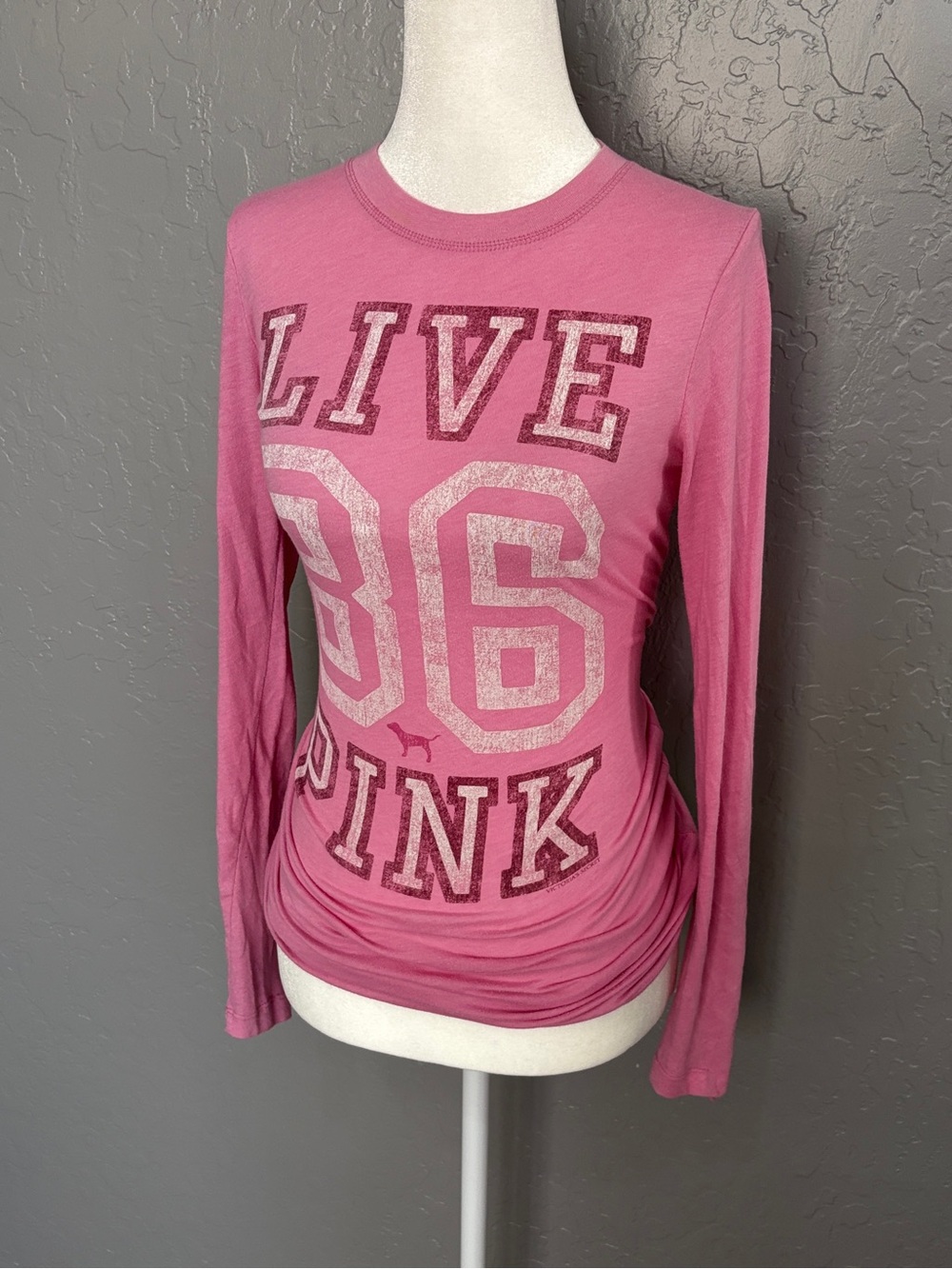 Y2K Victoria's Secret PINK graphic long sleeve